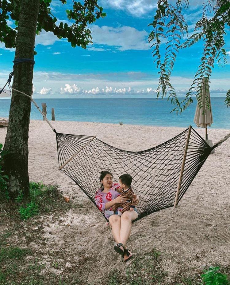 instagram.com/putrititian