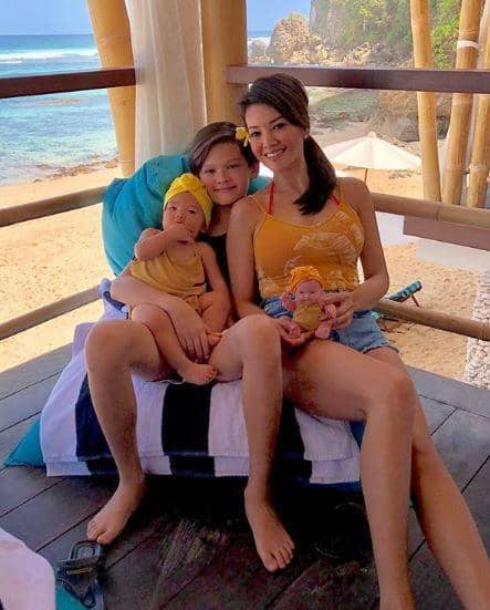 instagram.com/farahquinnofficial/