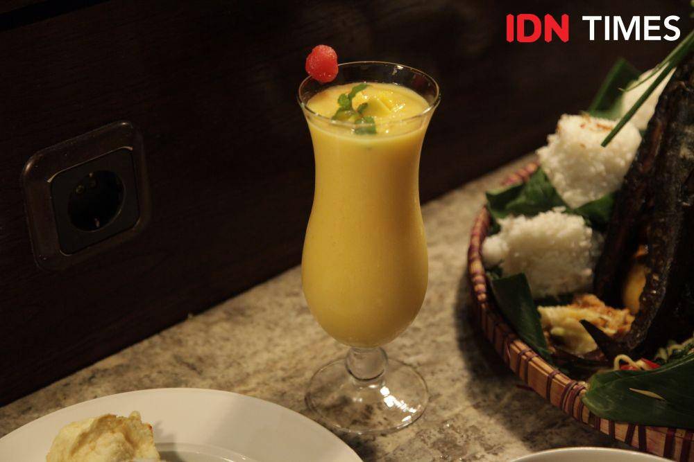 Jus mangga manalagi dalam acara "Festival Mangga dan Kedondong" di Midtown Hotel Surabaya. IDN Times/Naufal Al Rahman