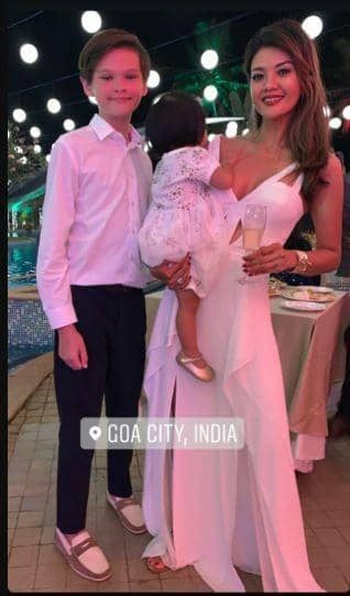 instagram.com/farahquinnofficial/