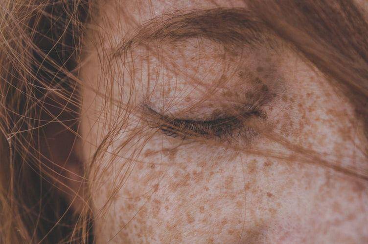 unsplash.com/@chermitovee