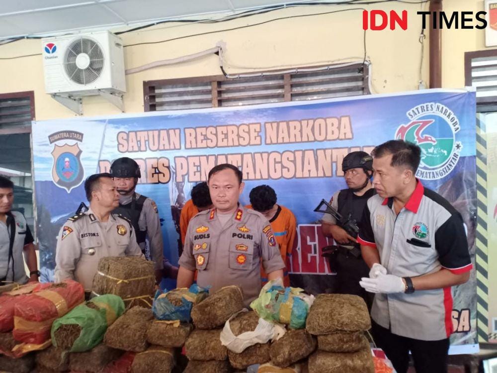 Polisi gagalkan peredaran ganja yang gagal diedarkan di Siantar (IDN Times/Gideon Aritonang)
