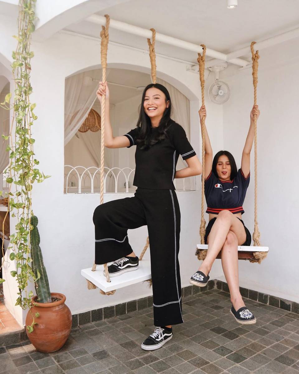 Instagram.com/yunitasiregar