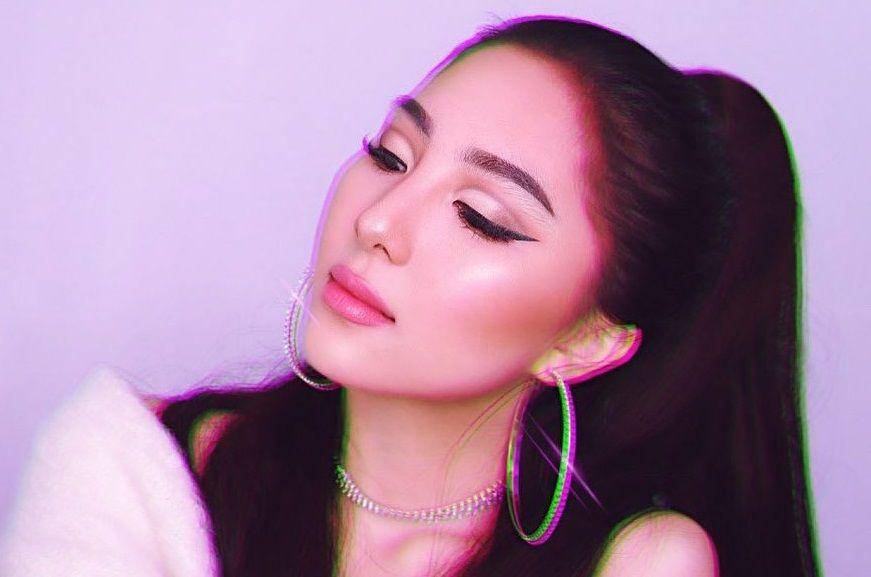 instagram.com/deviennaaa
