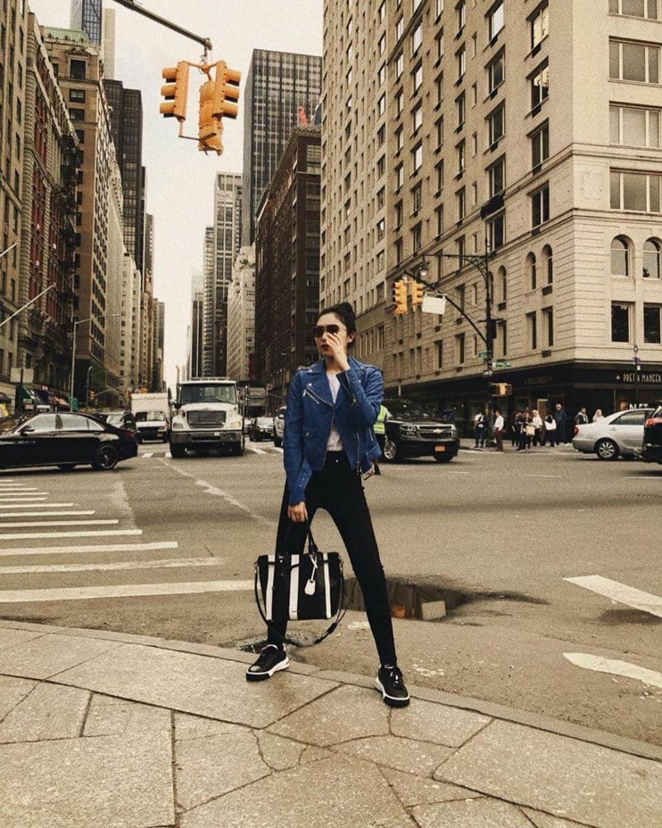 instagram.com/isyanasarasvati