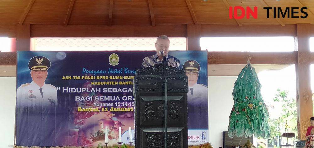 Bupati Bantul Suharsono hadiri perayaan Natal 2019. IDN Times/Daruwaskita