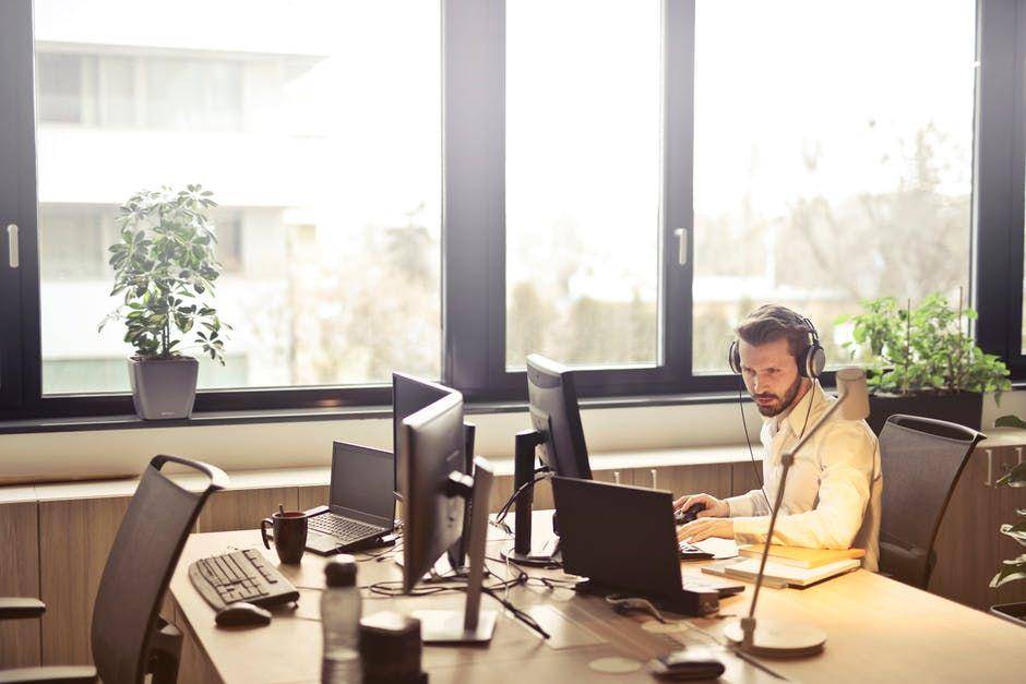 pexels.com/Bruce Mars