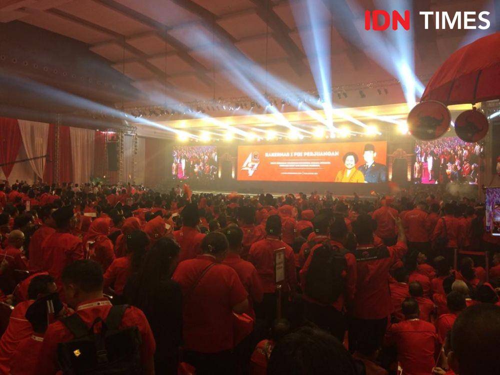 Suasana Rakernas dan HUT ke-47 PDI Perjuangan, Jumat (10/). (IDN Times/Irfan Fathurohman)