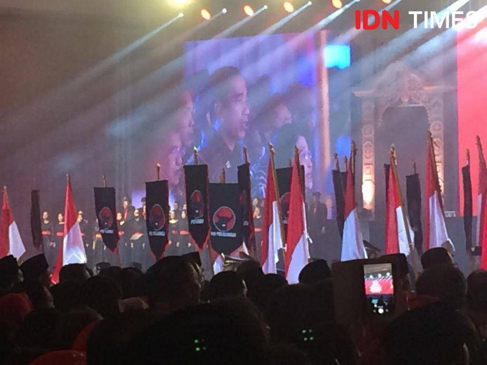 Presiden Joko Widodo hadir di pembukaan Rakernas PDIP, Jumat (10/1). (IDN Times/Irfan Fathurohman)