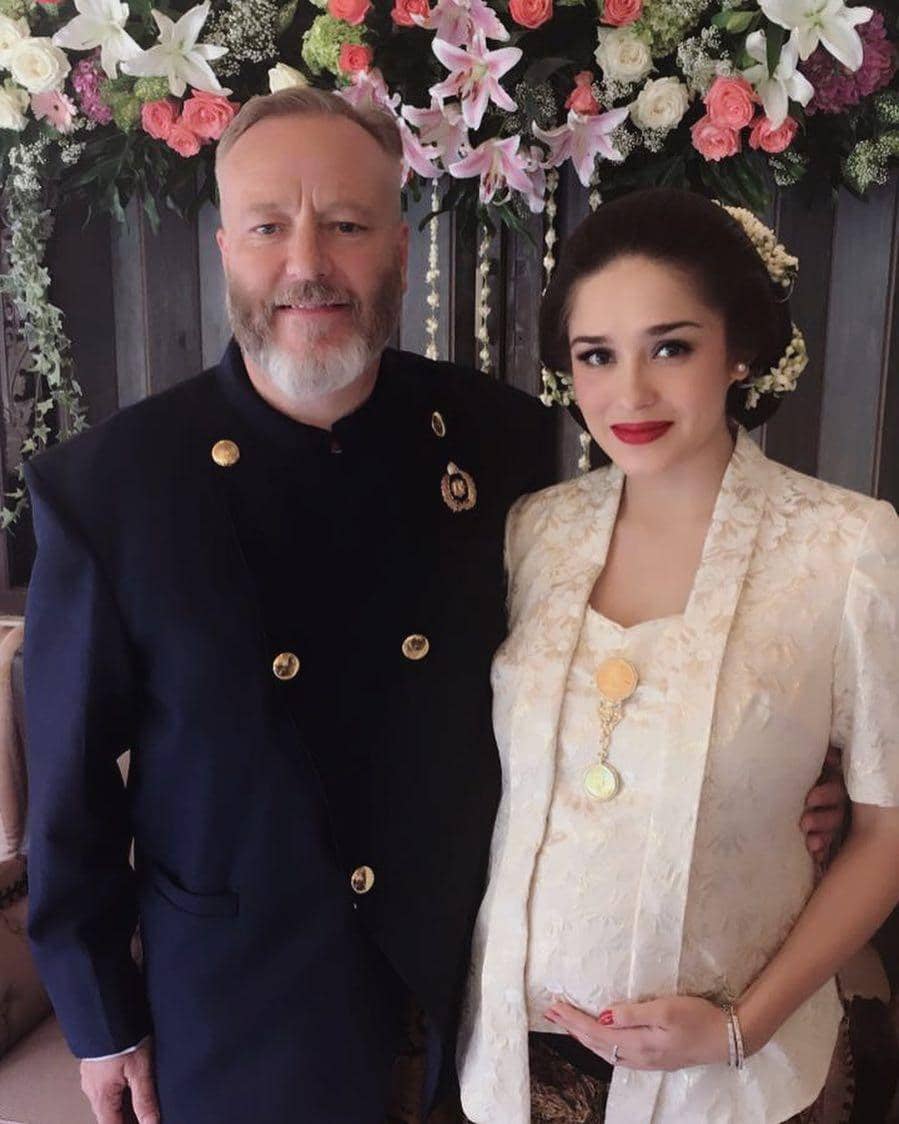 instagram.com/yaswildblood