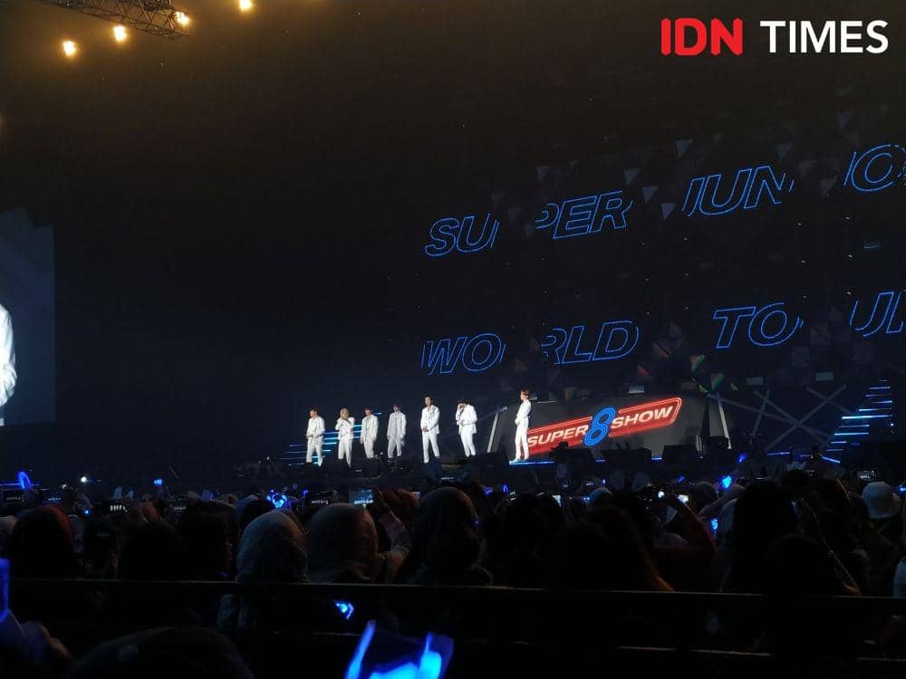 Super Junior saat konser Super Show 8 di ICE BSD,Tangerang. 11 Januari 2020. IDN Times/Nadia Umara