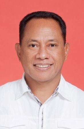 (Ketua Dewan Kehormatan DPP PDIP Komaruddin Watubun) www.dpr.go.id/blog