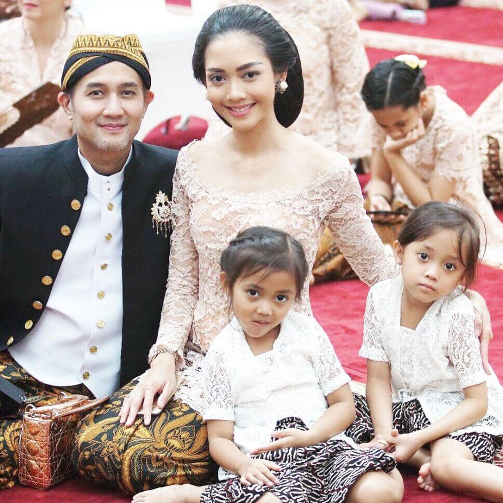 instagram.com/ririndwiariyanti