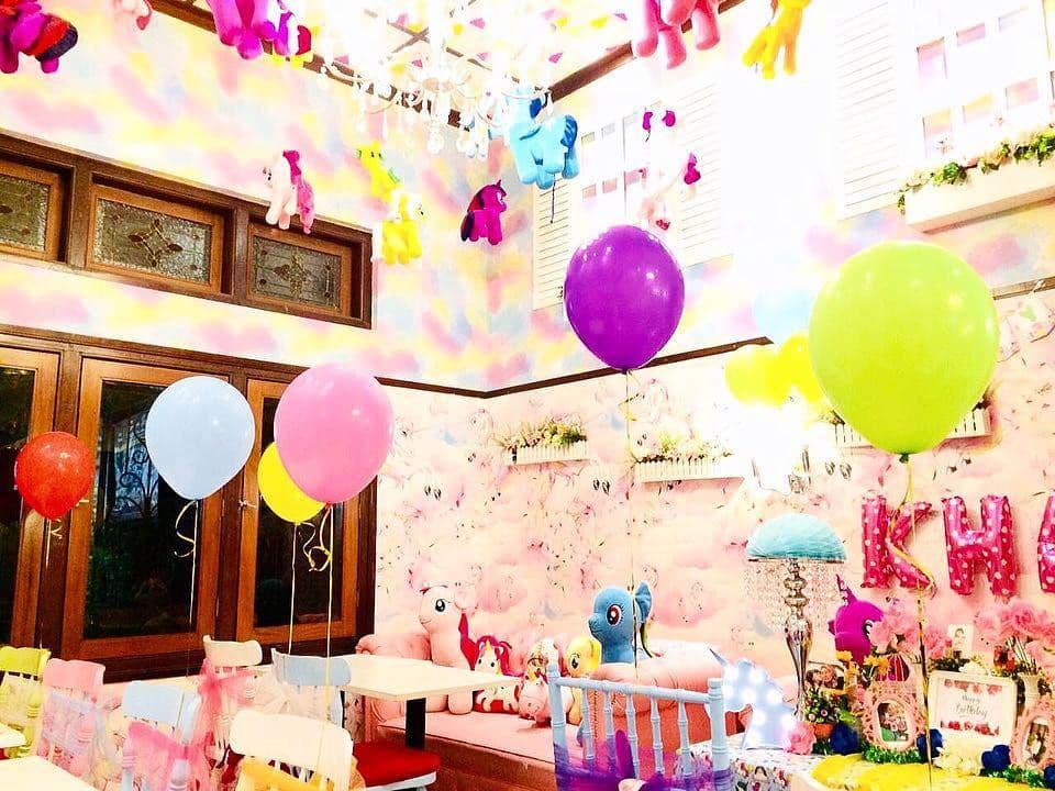 Instagram @loveuniqorn