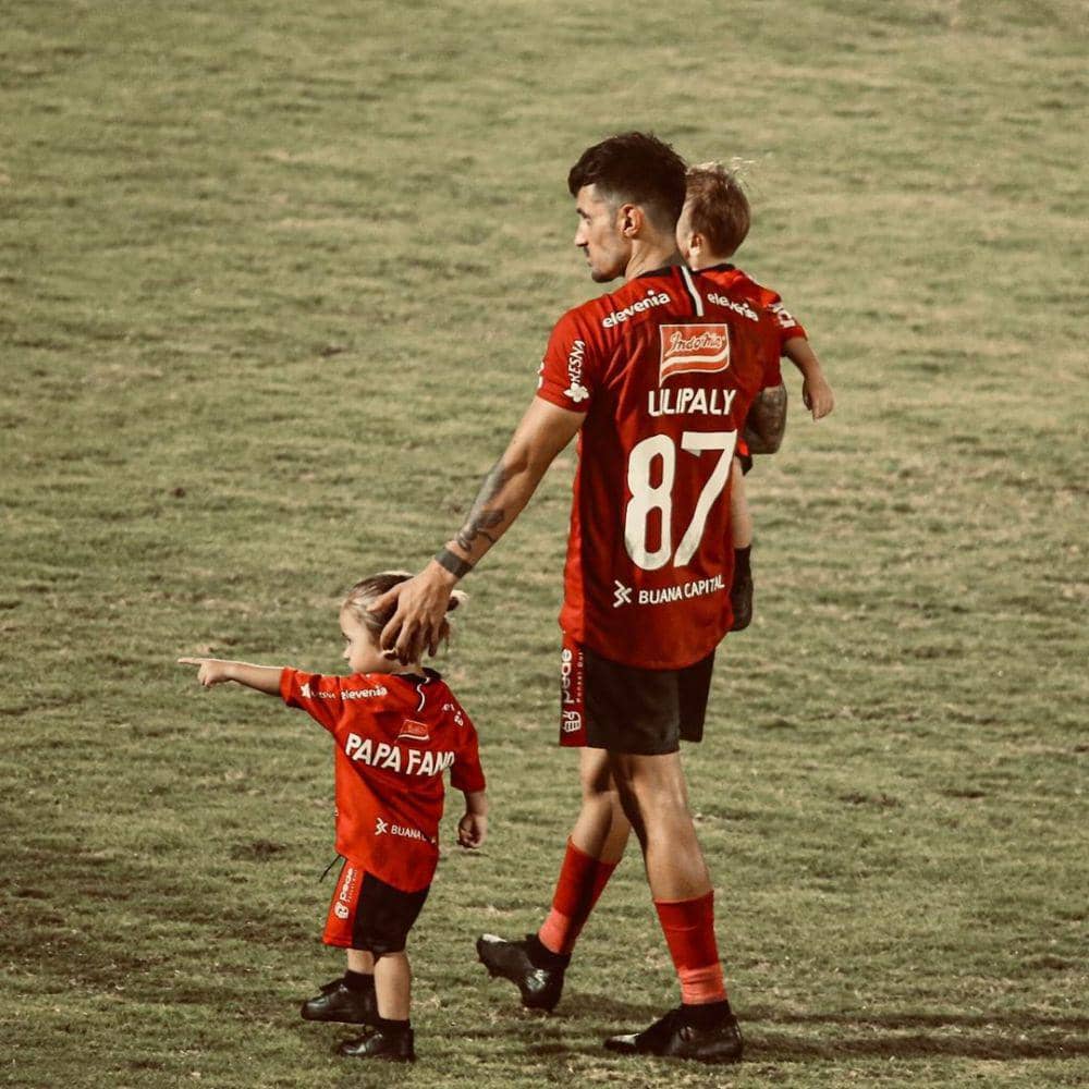 instagram.com/stefanolilipaly