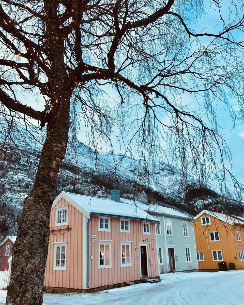 instagram.com/ragniein