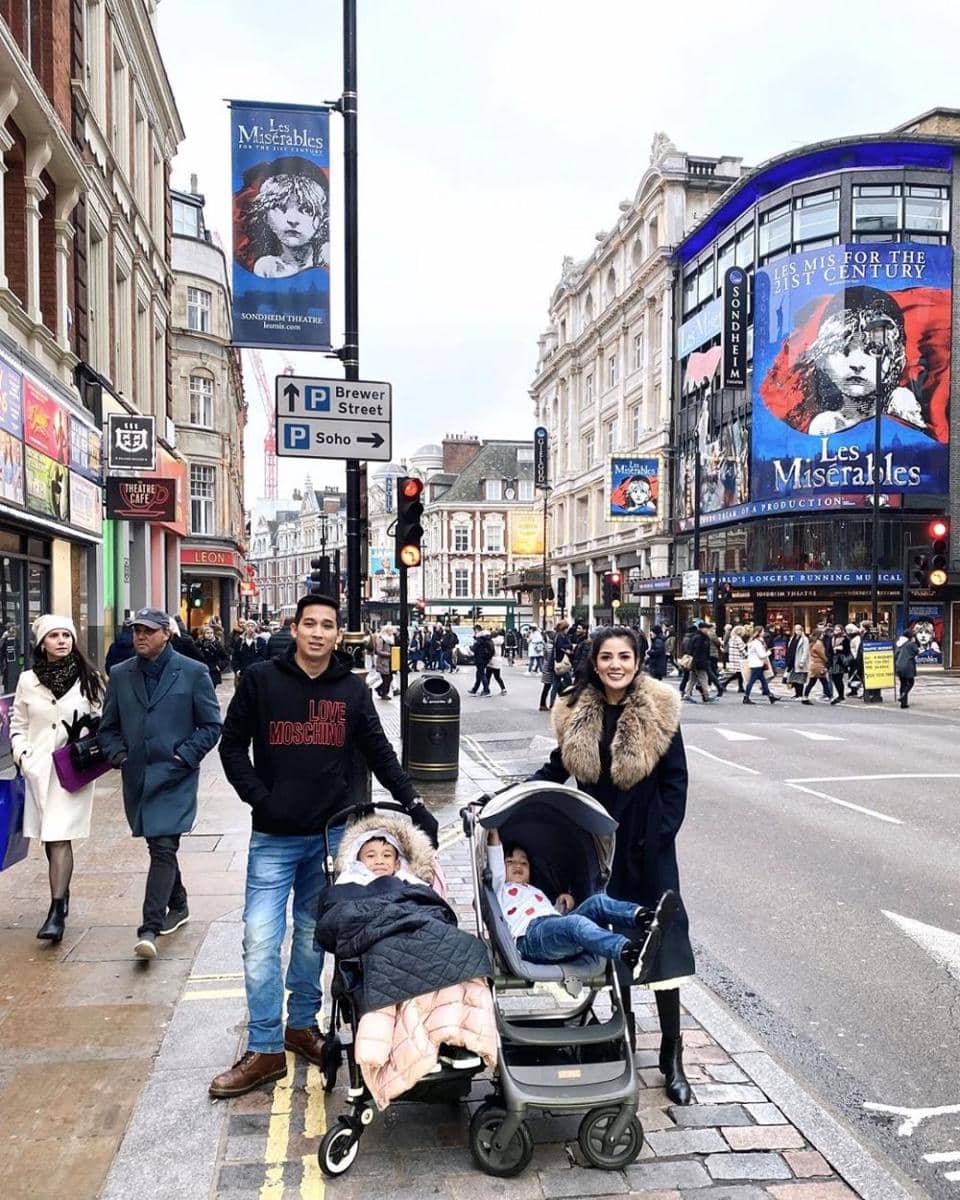 instagram.com/nindyparasadyharsono