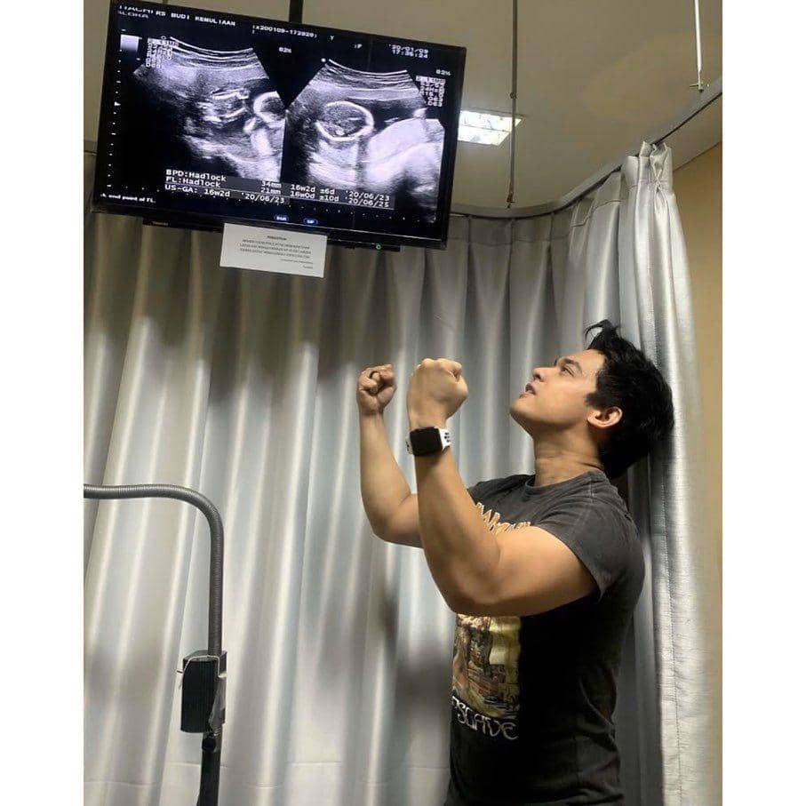 instagram.com/thyasethyaa