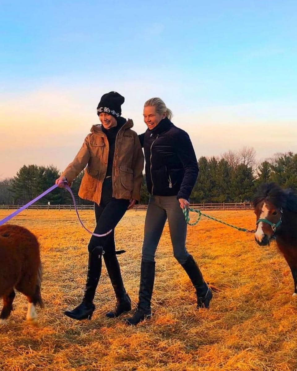 Instagram/bellahadid