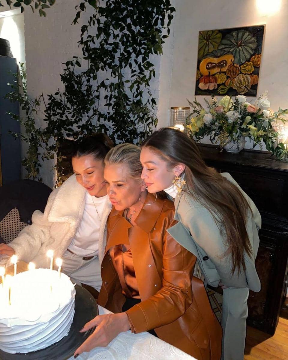 Instagram/bellahadid