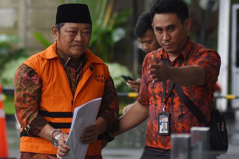 (Bupati Sidoarjo nonaktif Saiful Ilah) ANTARA FOTO/Indrianto Eko Suwarso