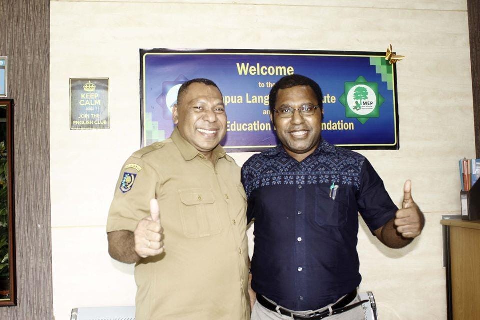 facebook.com/papualanguageinstitute