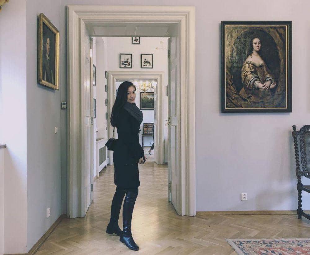 instagram.com/vaelovexia