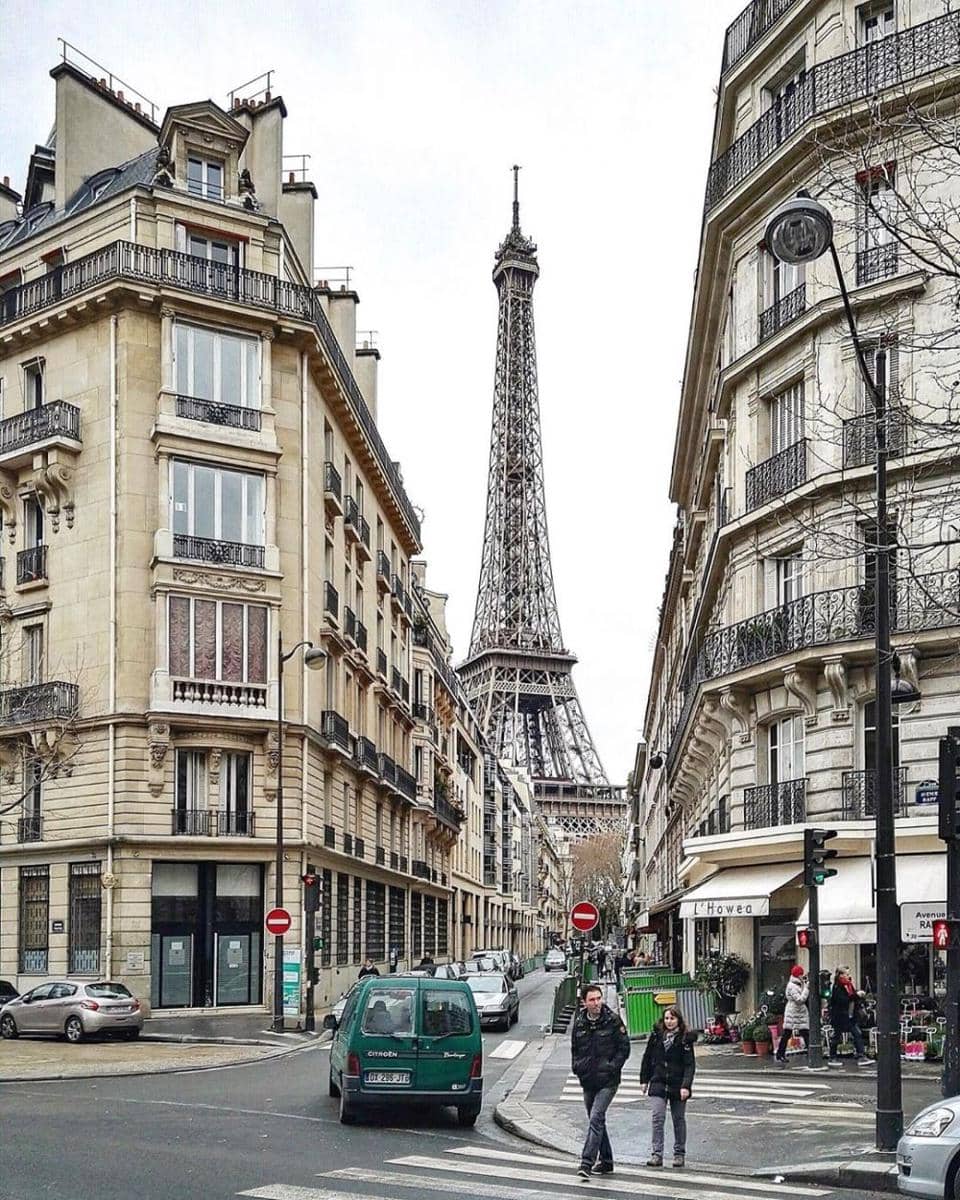 instagram.com/patrickcolpron