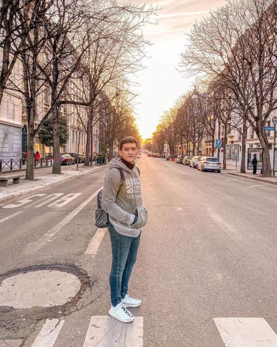 instagram.com/thereal_rezkyadhitya