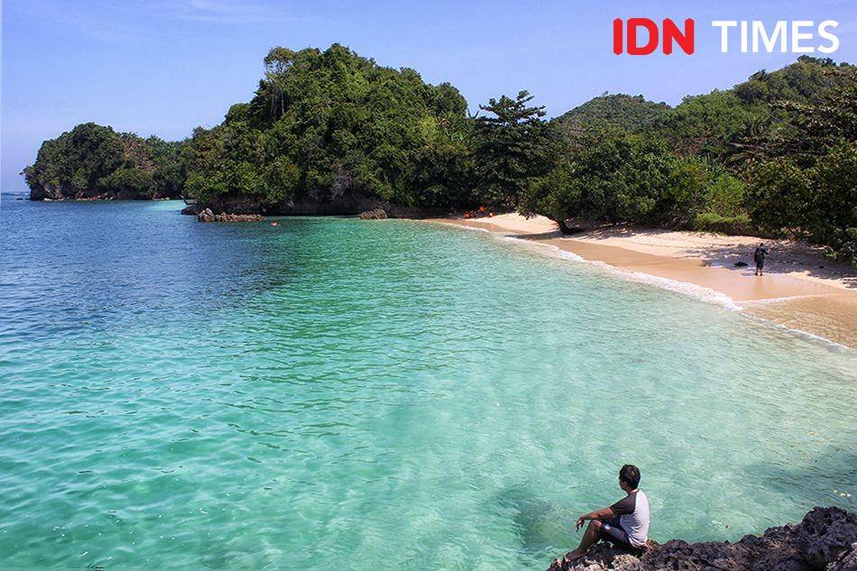 Suasana Pantai Tiga Warna, Malang. (IDN Times/Reza Iqbal)