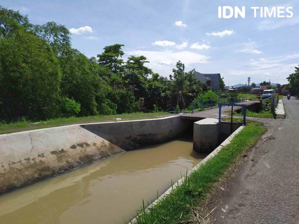 Ilustrasi Selokan Mataram. IDN Times/Siti Umaiyah