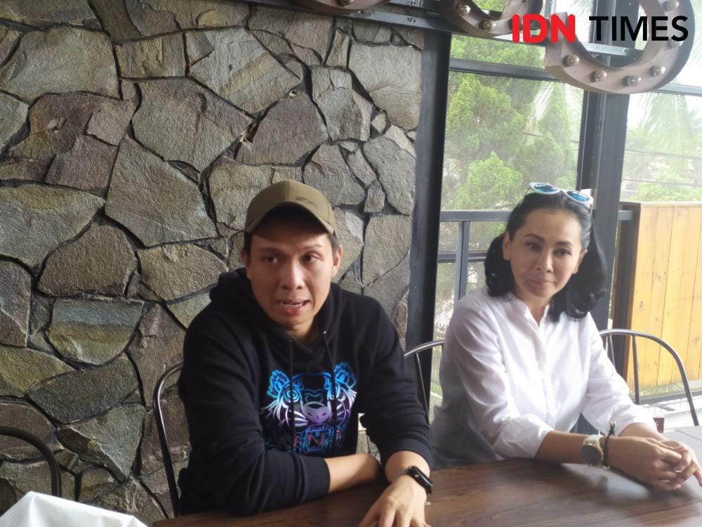 Ketua Pelaksana Palembang Triatlon II 2020, AW Nofiadi dan Wakil ketua Palembang Triathlon 2020, Liza Sako (IDN Times/Feny Maulia Agustin)