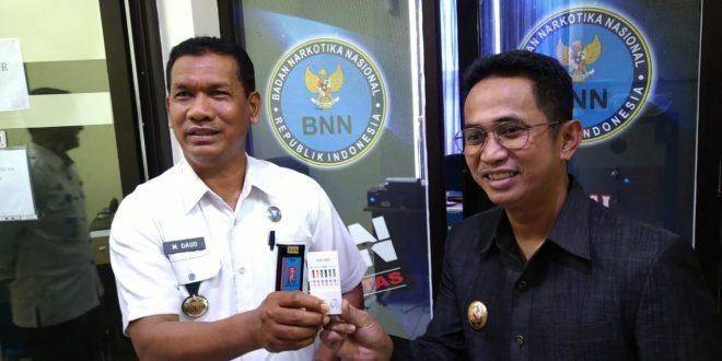 Kepala BNNK Balikpapan Muhammad Daud dan Wakil Wali Kota Balikpapan Rahmad Mas'ud (Dok.IDN Times/Istimewa)