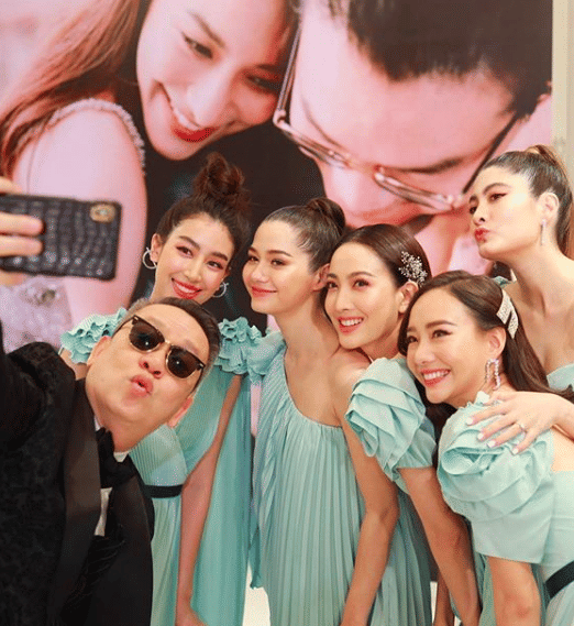 instagram.com/taewaew_natapohn