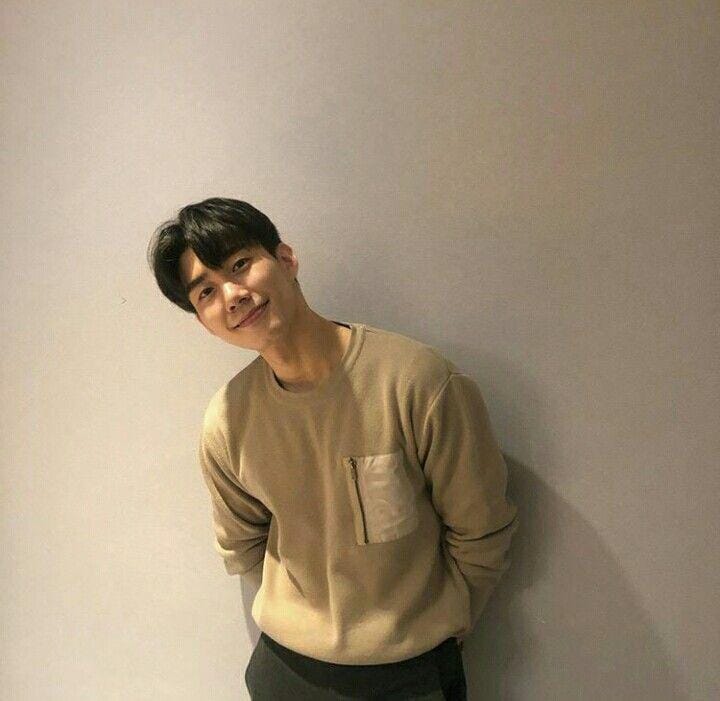 instagram.com/sonwoohyeon7