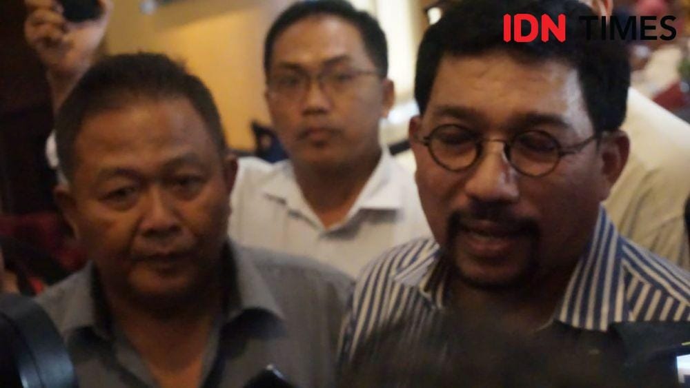 Mantan Kapolda Jatim Irjen (Purn) Machfud Arifin saat bertemu dengan DPD PAN Surabaya, Senin (13/1). IDN Times/Fitria Madia