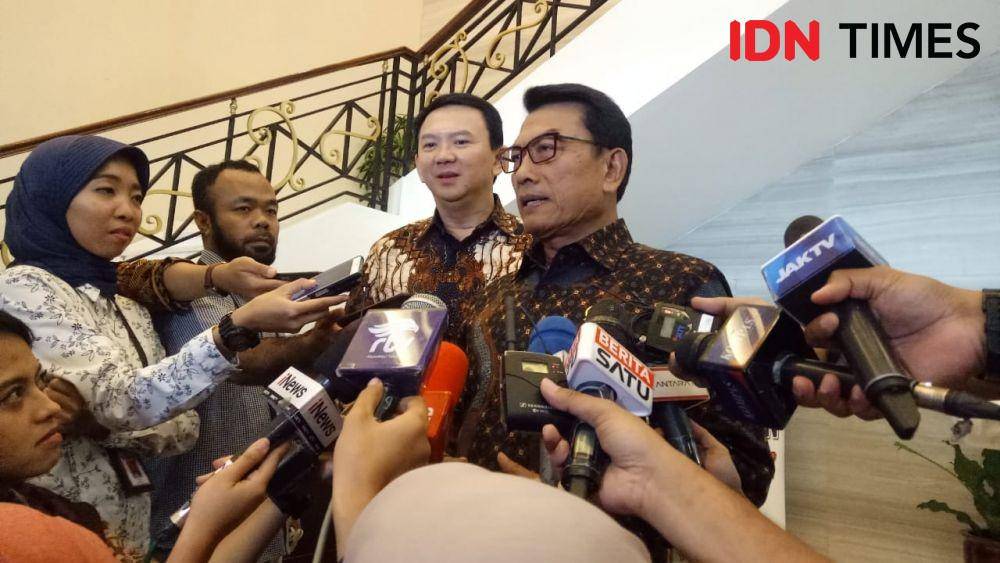 Kepala Staf Kepresidenan Moeldoko dan Komisaris Utama Pertamina Basuki Tjahaja Purnama di Gedung Kantor Staf Presiden, Jakarta Pusat, Selasa 14 Januari 2020 (IDN Times/Teatrika Handiko Putri)