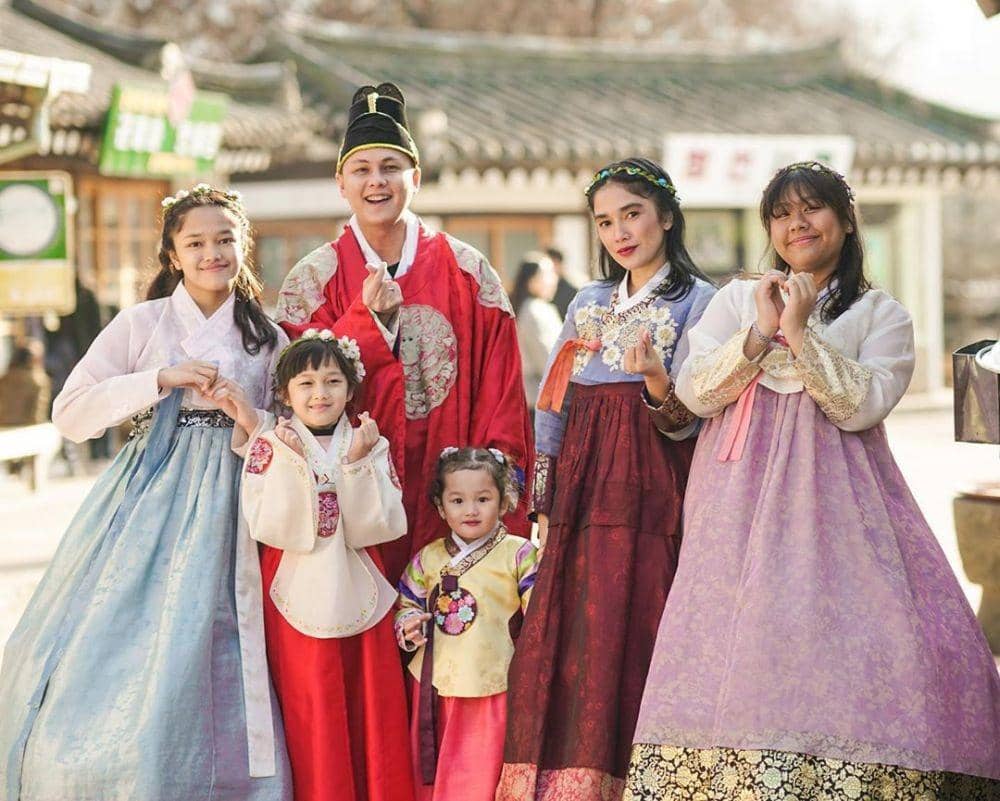 instagram.com/ussypratama