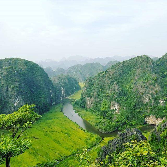 instagram.com/__livetoexplore/