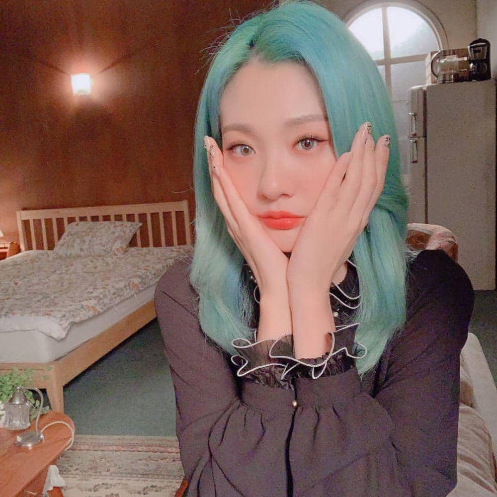 Instagram.com/official_bol4