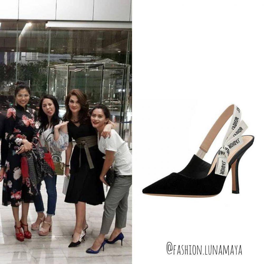 instagram.com/fashion.lunamaya