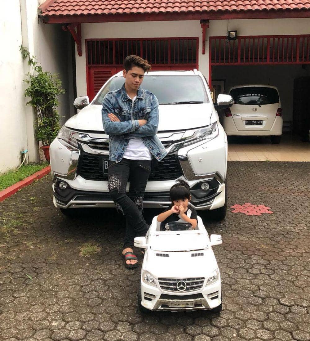 instagram.com/athallanaufal7