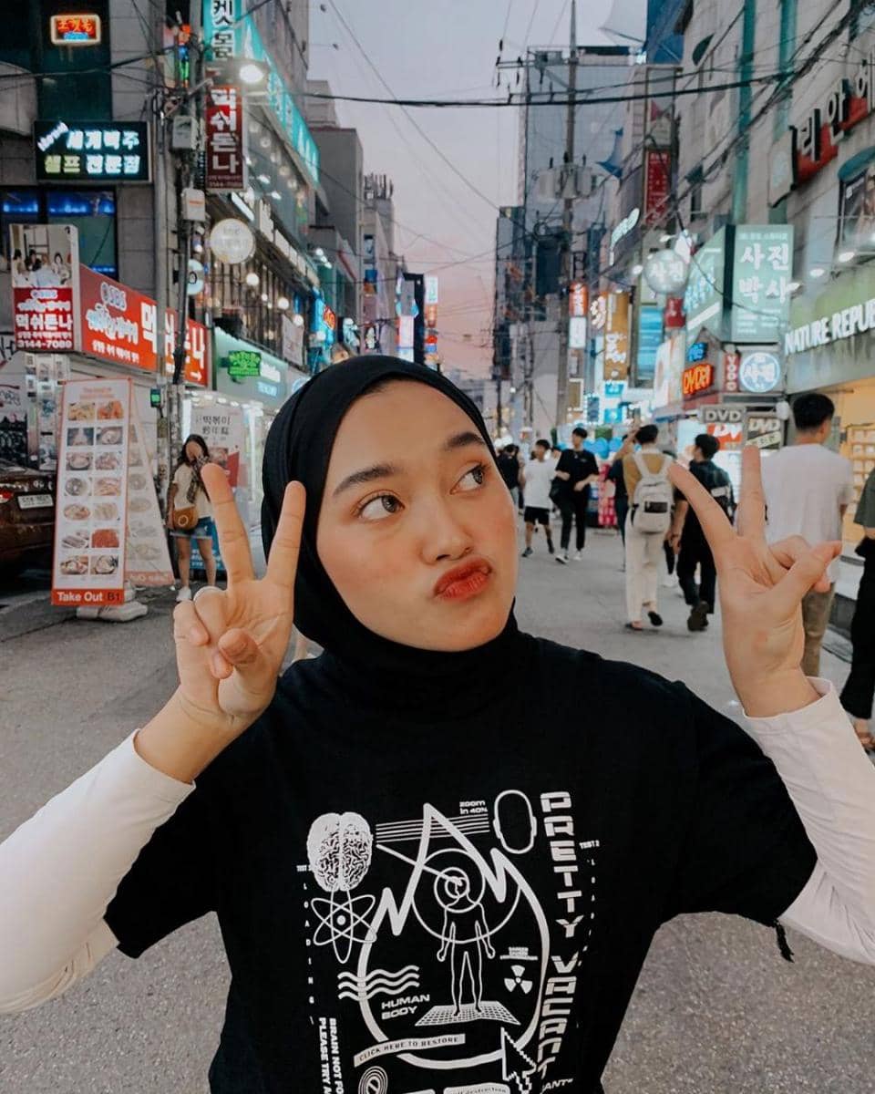 Instagram/indirakalistha