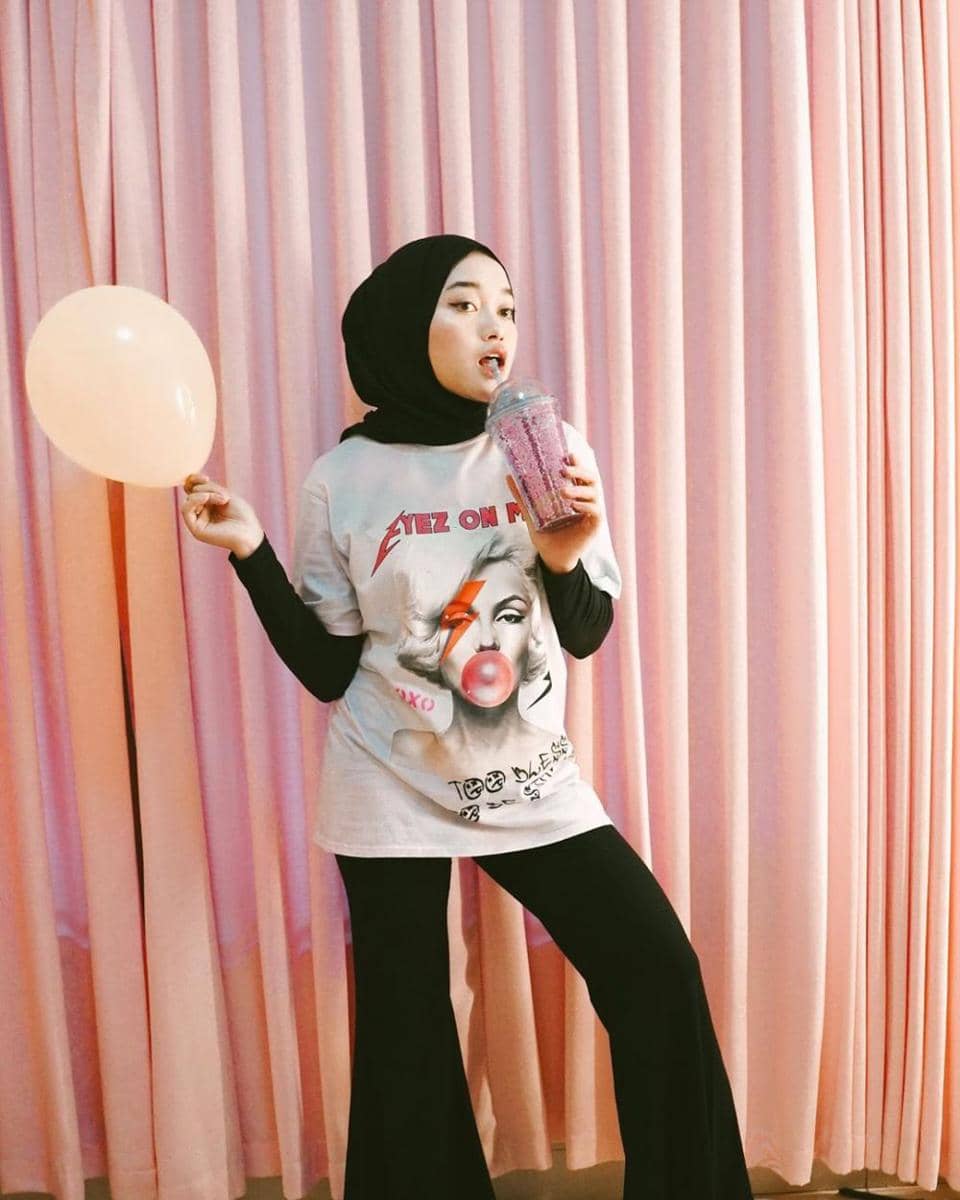 Instagram/indirakalistha