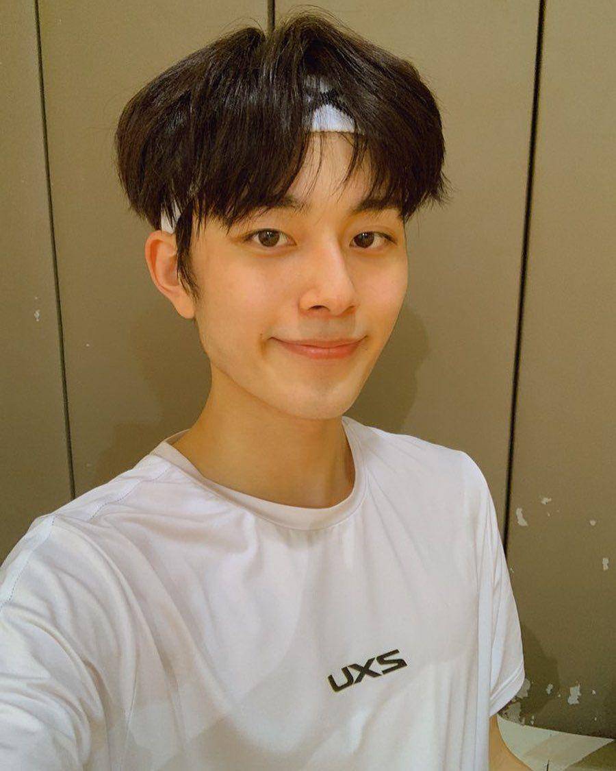 instagram.com/official_yooseonho