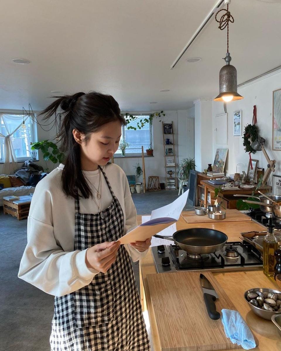 Instagram.com/jennierubyjane