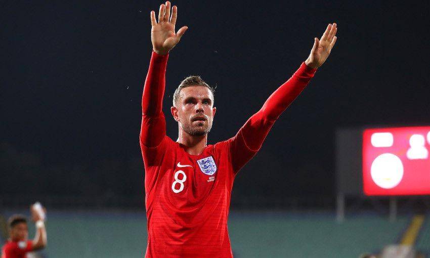 Jordan Henderson jadi pemain terbaik Inggris di tahun 2019. www.lfc.com
