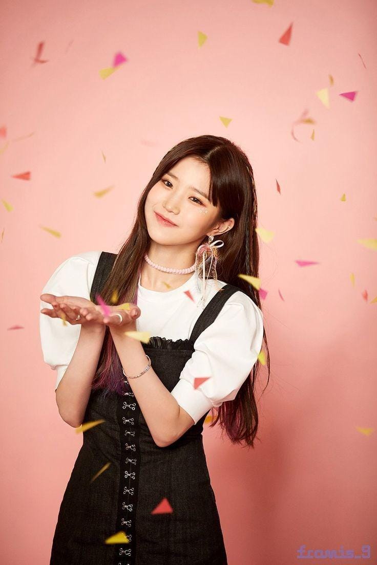 twitter.com/hayoungarchives