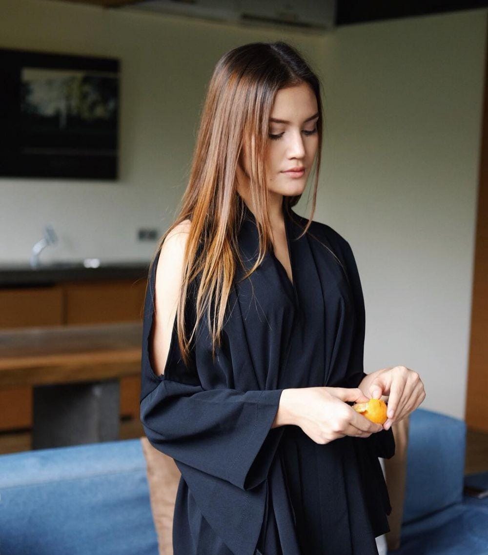 instagram.com/chelseashania