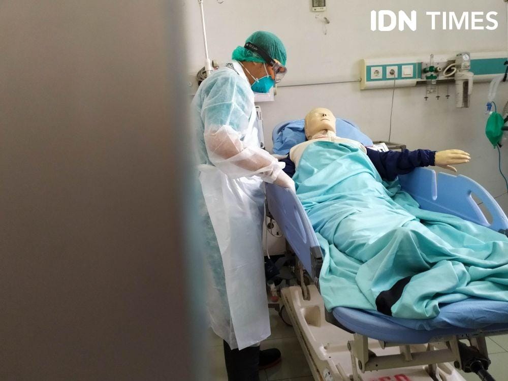 Simulasi penyakit menular yang dilakukan oleh RSUP dr. Sardjito. IDN Times/Siti Umaiyah
